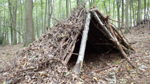 BUSHCRAFT SHELTER BUSHCRAFT SHELTER